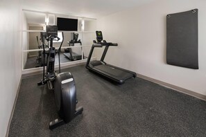 Fitness facility - Days Inn by Wyndham Farmington NM (Farmington)