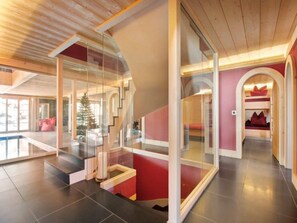 Chalet | Interior