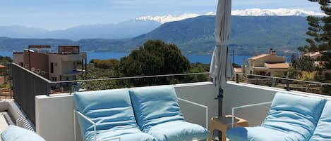 Ático superior, vistas al mar | Terraza o patio