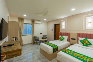 Standard Double Room | Desk, blackout drapes, iron/ironing board