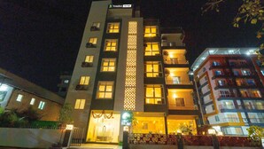 Sınıflandırılmamış resim, 42 üzerinden 3, düğme