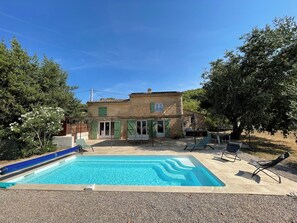 Pool - Charming country house with swimming pool, in a peaceful setting to recharge your batteries! (Figanières)