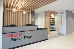Lobby lounge