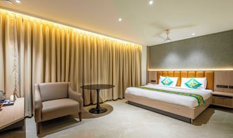 Quarto premium | Individualmente mobiliados, escrivaninha, cortinas blackout