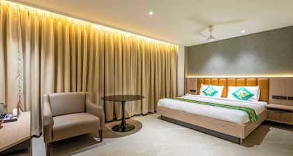 Treebo Premium Lalitha, RK Beach