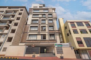 Exterior - Treebo Premium Lalitha, RK Beach (Visakhapatnam)