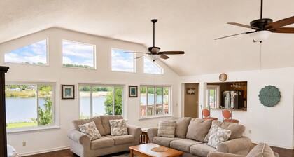 Waterfront Cabin | Near ARK | Large Family Retreat