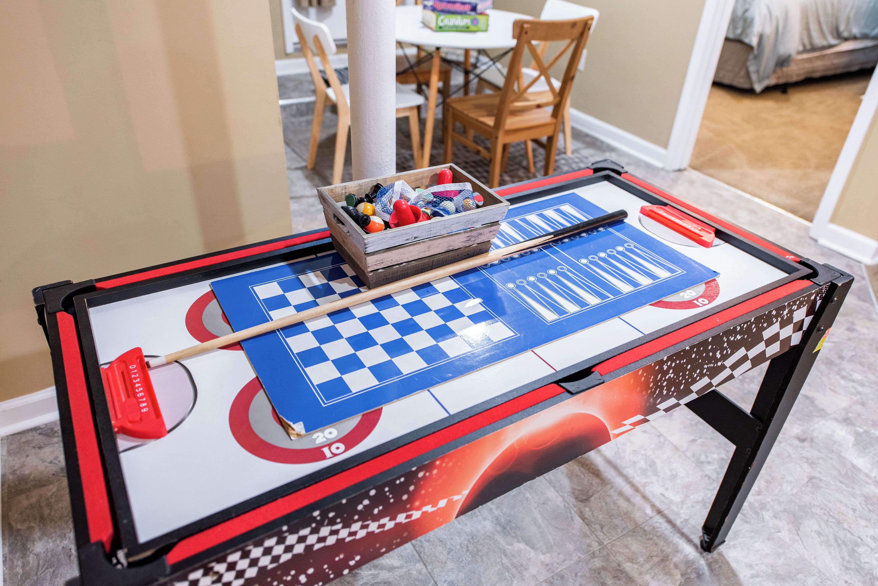 Spielezimmer