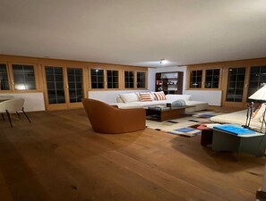 Apartment | Living room - Contemporary Swiss Escape (Gsteig)