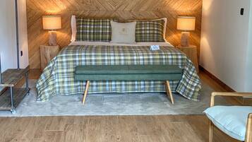 Phòng đôi Superior, quang cảnh vườn nho (Quarto 6) | Phòng cách âm, truy cập Internet không dây miễn phí, bộ trải giường