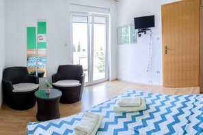 Travel cot, free WiFi - Apartments Smokvica - One Bed/Apt with Balcony (Starigrad-Paklenica)