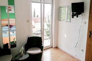 Interior - Apartments Smokvica - One Bed/Apt with Balcony (Starigrad-Paklenica)