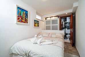 1 habitación, cuna de viaje y wifi gratis 