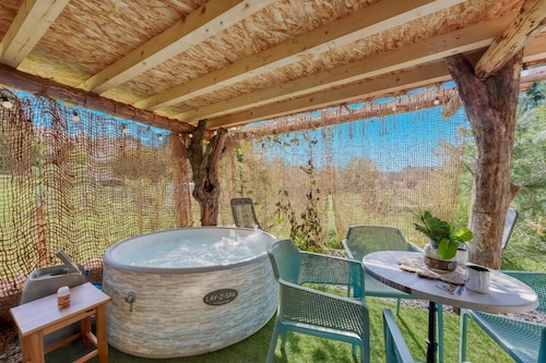 Luxury Glamping House Pia