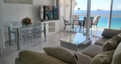 New apartment in first line of beach.