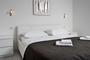 Fer et planche à repasser, lit parapluie, Wi-Fi gratuit