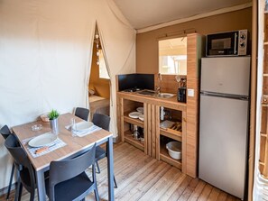 House | Private kitchen - Cottage by Tarragona's Private Beach (Mont-roig del Camp)