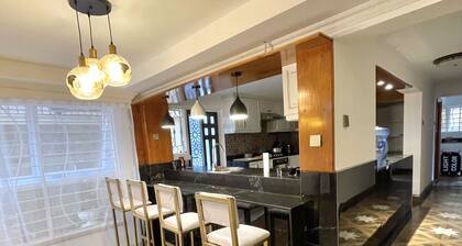 Cosy Stylish Hidden 5 Bedroom Gem Near Trm/Garden City