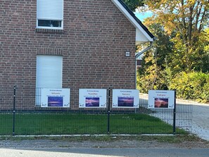 Property grounds - Vacation apartment "Calypso" Papenburg 2 bedrooms Free Wifi (Papenburg)
