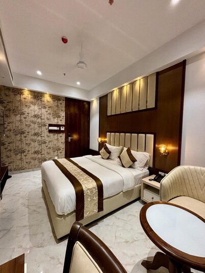 Hotel Sonesta Suites Thane