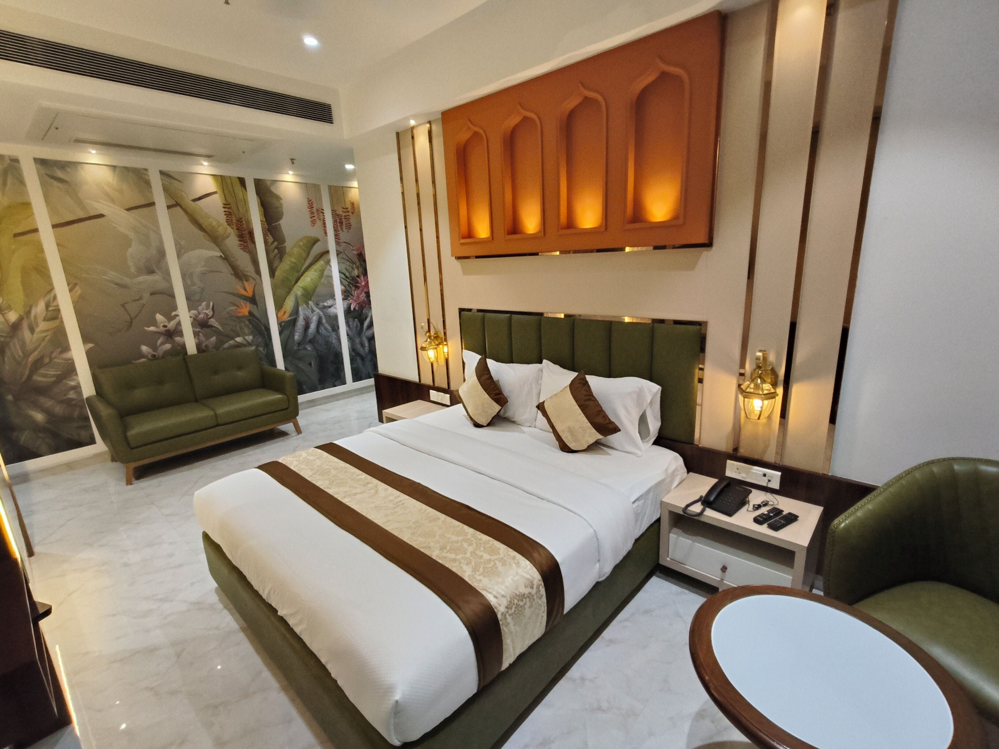 أغطية فراش متميزة وألحفة محشوة بالريش وأسرّة بإسفنج يتكيف مع شكل الجسم