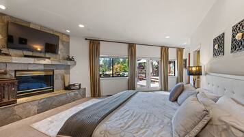 4 bedrooms, free WiFi, bed sheets