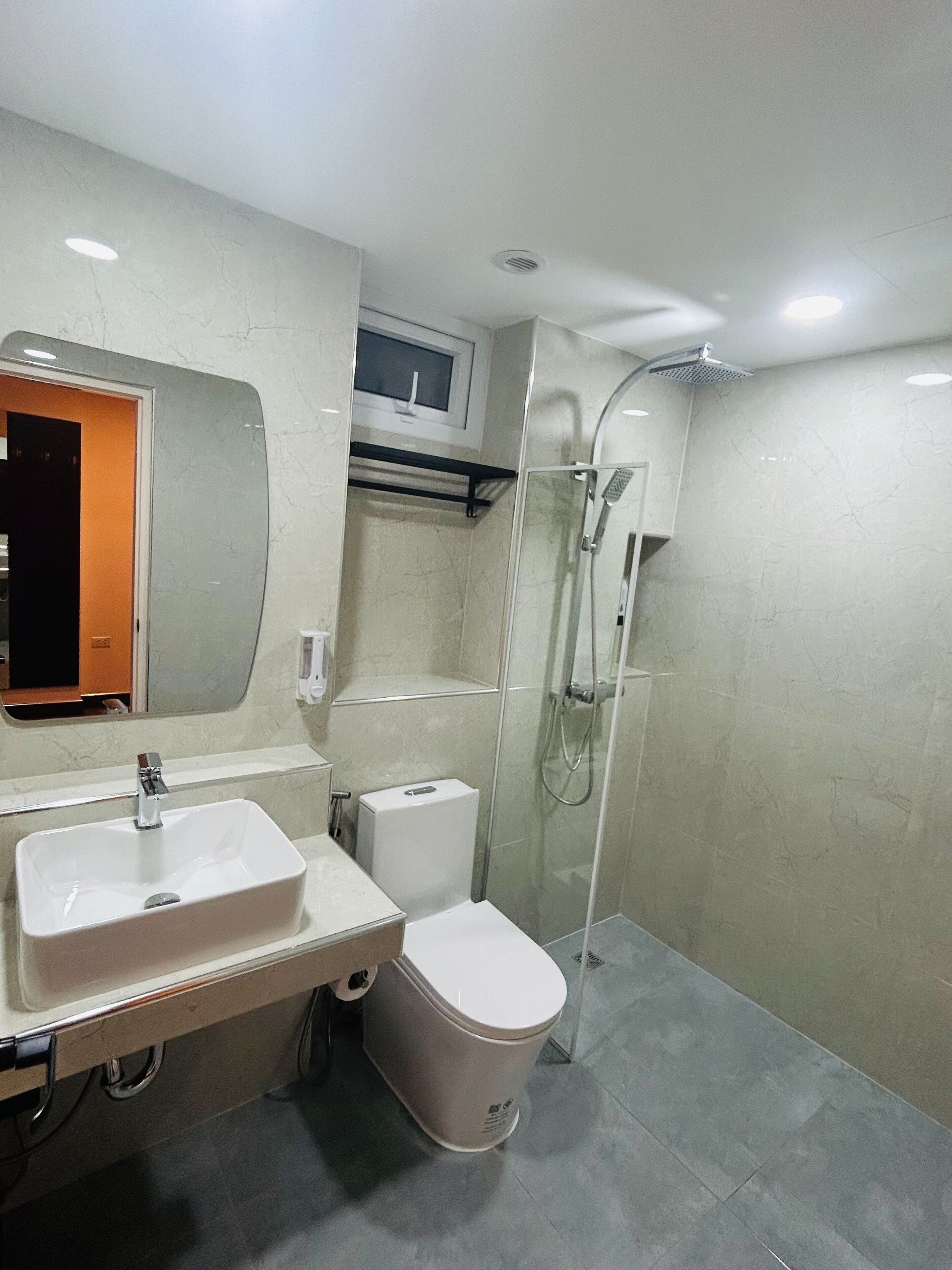 Photo - Emiri Hotel - Nana Bangkok