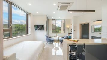 Basic Room, 1 Bedroom (Room 401) | 1 bedroom, free WiFi