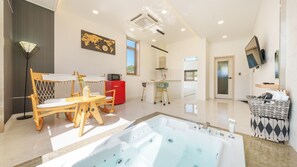 Eenvoudige kamer, 1 slaapkamer (Room 203) | 1 slaapkamer, gratis wifi