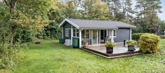Lovely home in Sjællands Odde with WiFi