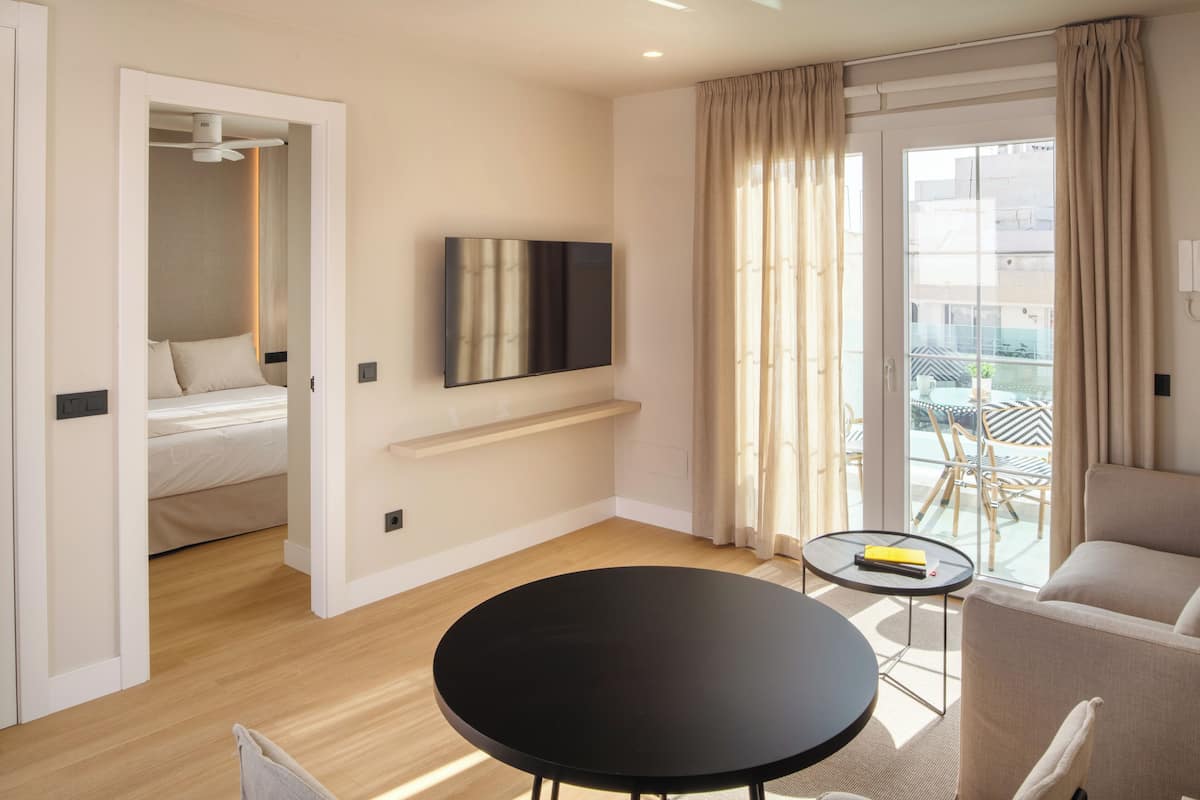 1 habitación, ropa de cama de alta calidad y decoración personalizada