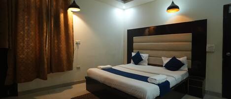 Kamar Deluks | Wi-Fi gratis