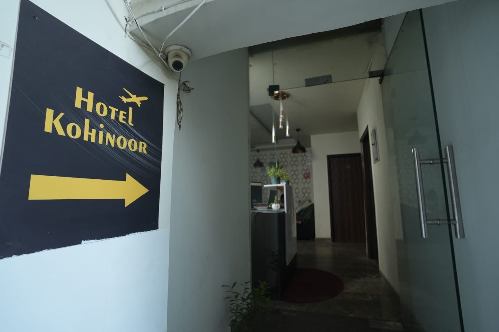 Pintu masuk interior