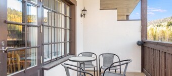 Tahkonkehto by Interhome