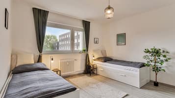 1 habitación, tabla de planchar con plancha, wifi y ropa de cama