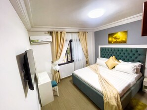 2 Schlafzimmer, Zimmersafe, laptopgeeigneter Arbeitsplatz