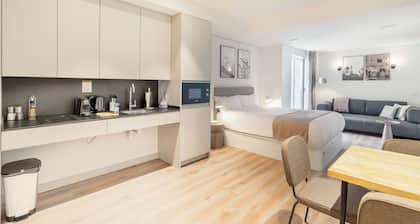 Limehome Madrid Calle Hurtado de Mendoza