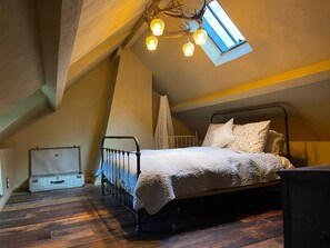 3 chambres, bureau, fer et planche à repasser, Wi-Fi gratuit