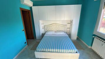 2 Schlafzimmer, BĂŒgeleisen/BĂŒgelbrett, Reisekinderbett, kostenloses WLAN