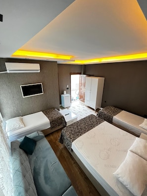 Desk, blackout curtains, free WiFi, wheelchair access - Derin Park Hotel (Sanliurfa)