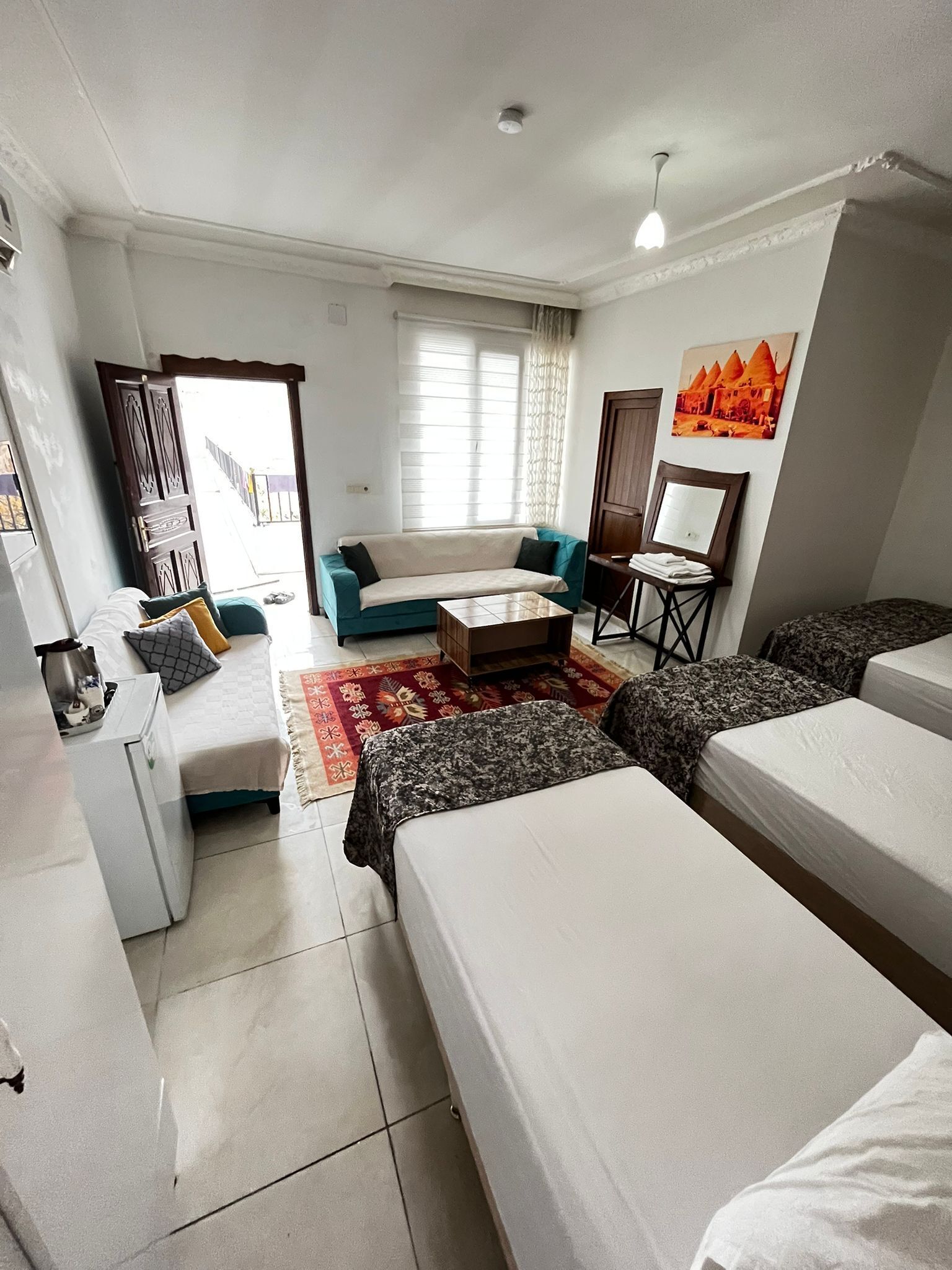 Skrivebord, blendingsgardiner, wi-fi (inkludert) og rullestolvennlig