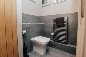 Hair dryer, towels