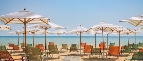 Privatstrand, kostenloser Shuttle zum Strand, Strandbar