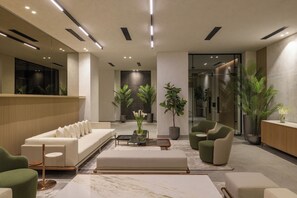 Sauna, baño de vapor y masajes 