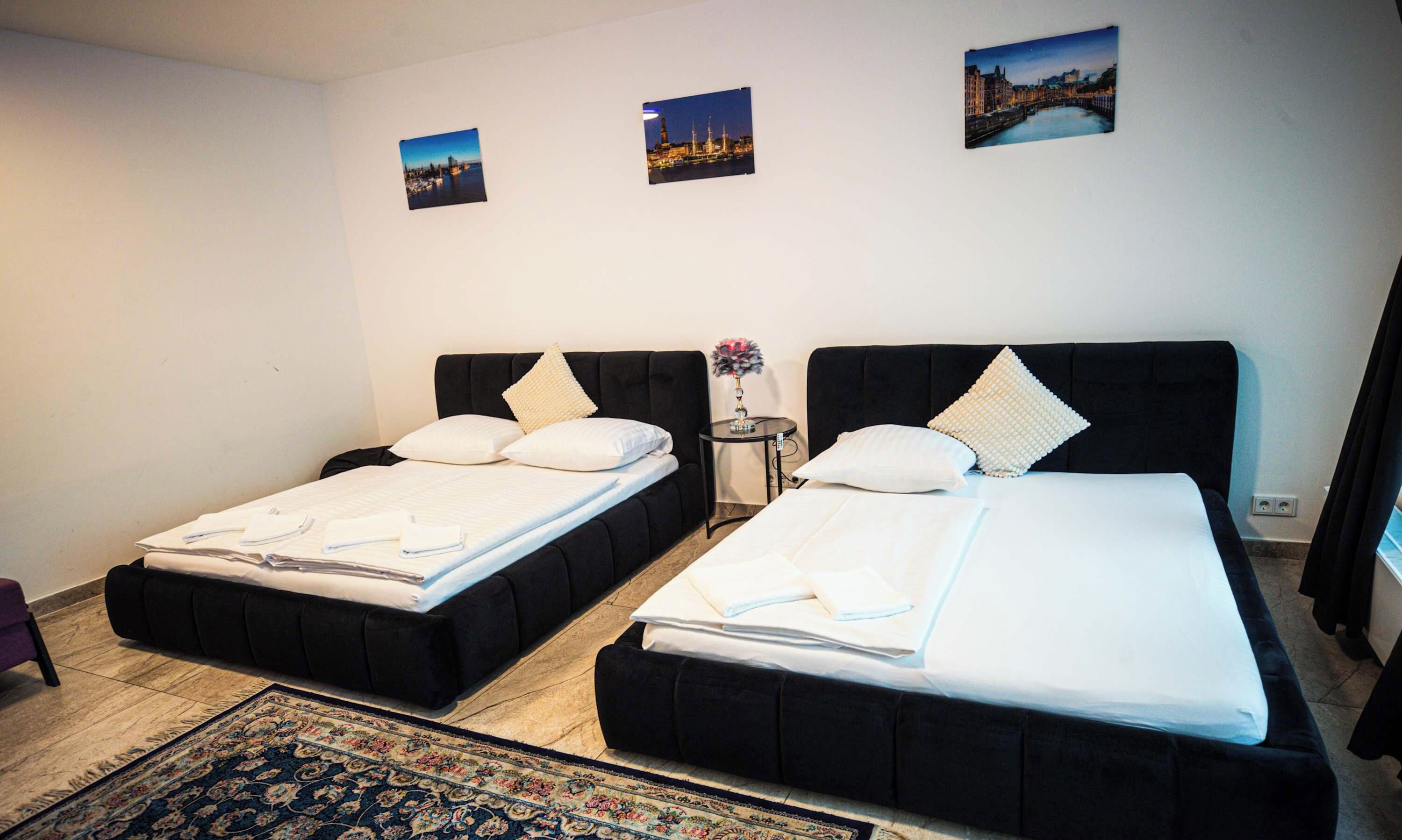 1 bedroom, iron/ironing board, WiFi (free), bed sheets