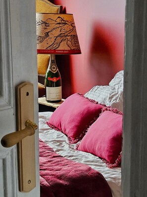 3 makuuhuonetta, vuodevaatteet