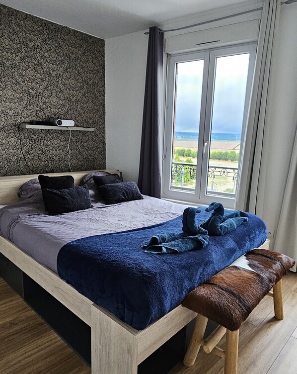 3 soverom og sengetøy