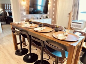 تناول الطعام