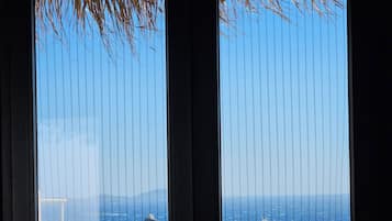 Familie suite, uitzicht op zee | 1 slaapkamer, lakens van Egyptisch katoen, luxe beddengoed