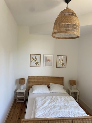 4 chambres, bureau, lit de bébé portatif, accès au Wi-Fi (inclus)